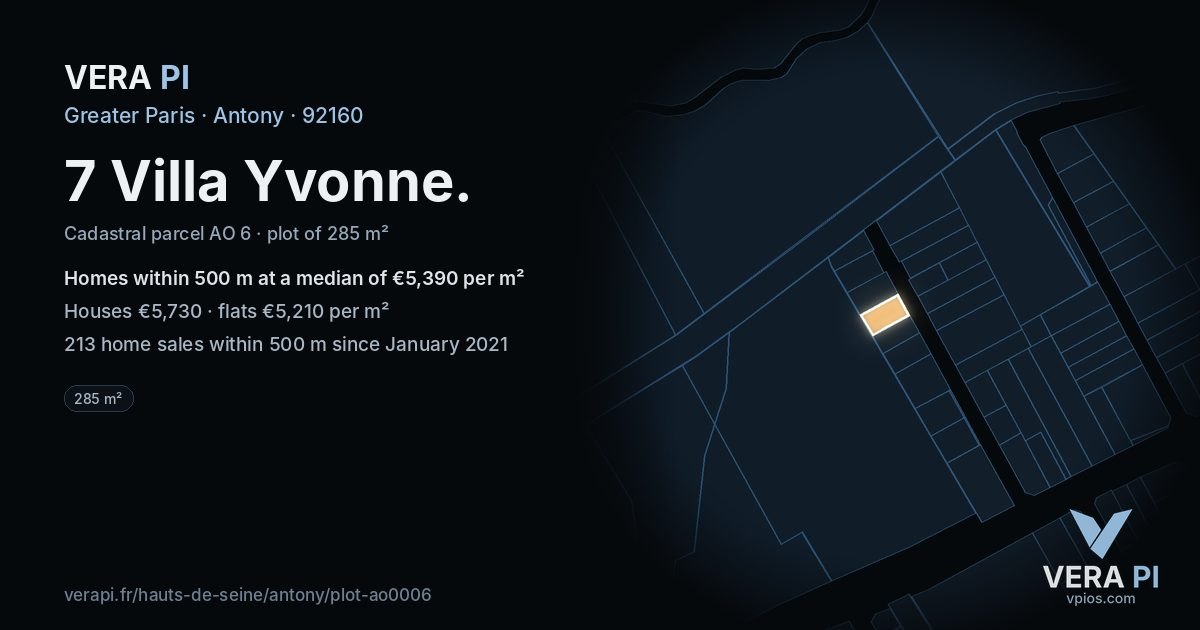 7 Villa Yvonne, Antony at night – the plot lit, the parcels around coloured by the prices near them