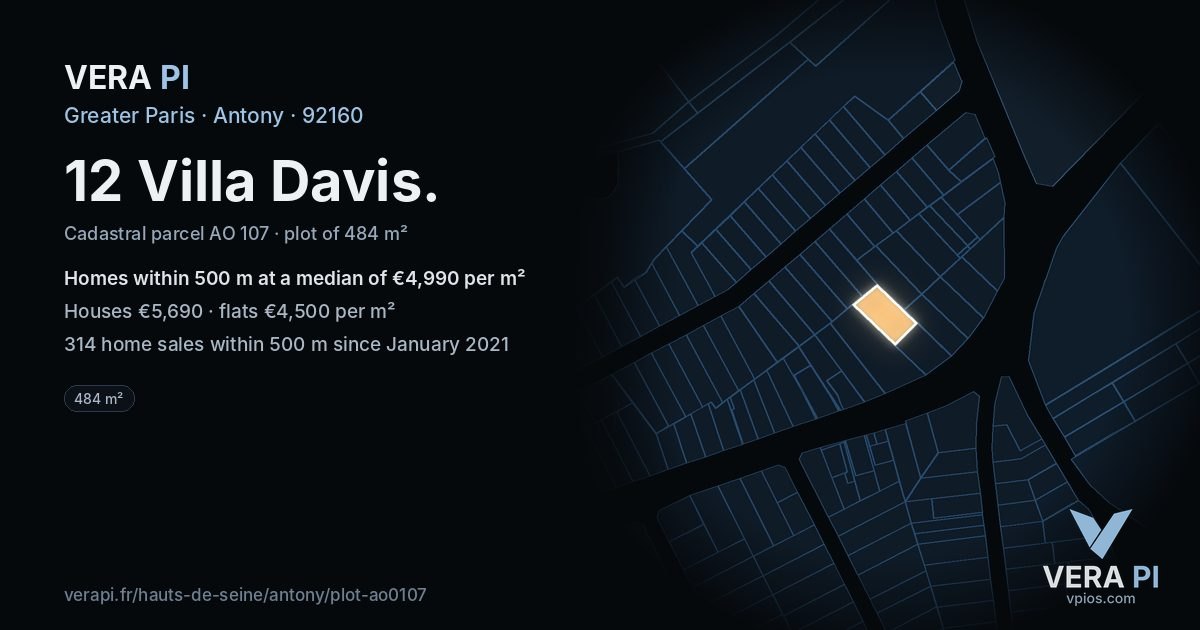 12 Villa Davis, Antony at night – the plot lit, the parcels around coloured by the prices near them