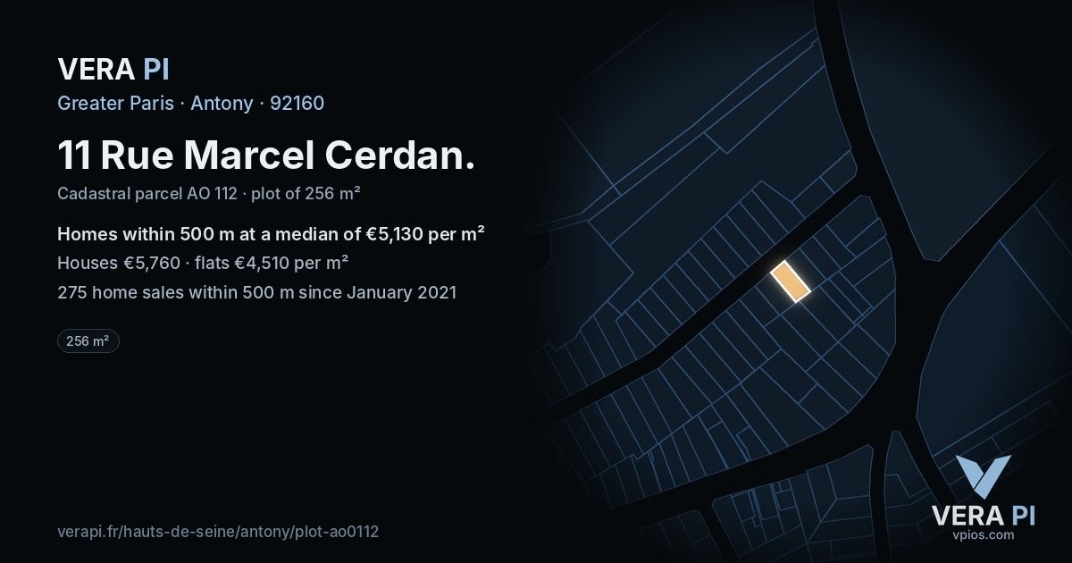 11 Rue Marcel Cerdan, Antony at night – the plot lit, the parcels around coloured by the prices near them