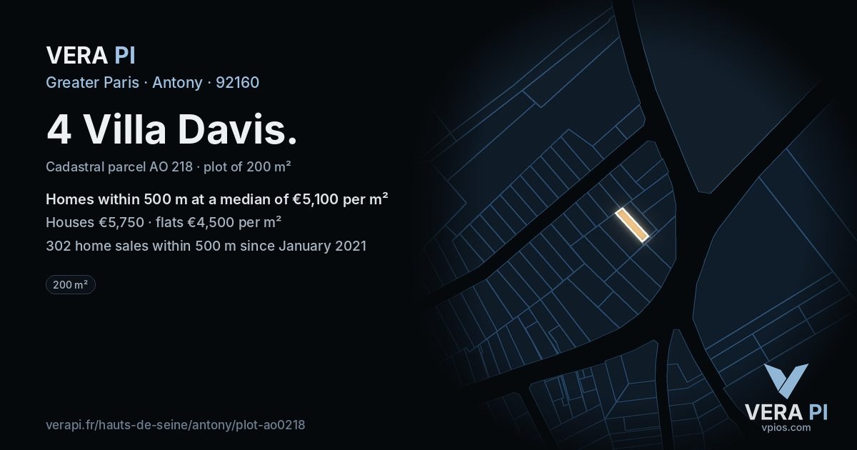 4 Villa Davis, Antony at night – the plot lit, the parcels around coloured by the prices near them