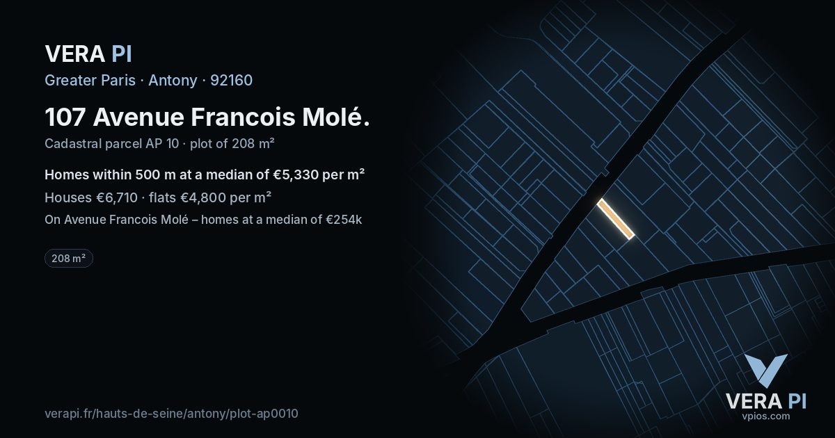 107 Avenue Francois Molé, Antony at night – the plot lit, the parcels around coloured by the prices near them