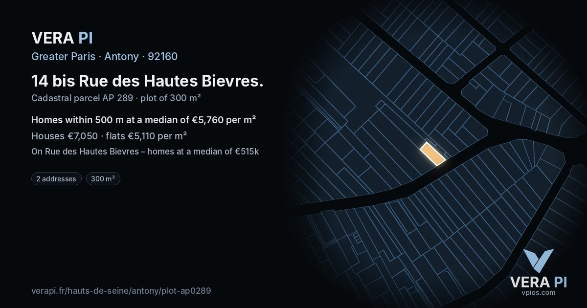 14 bis Rue des Hautes Bievres, Antony at night – the plot lit, the parcels around coloured by the prices near them