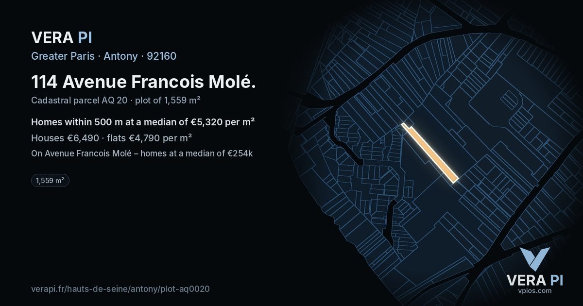 114 Avenue Francois Molé, Antony at night – the plot lit, the parcels around coloured by the prices near them