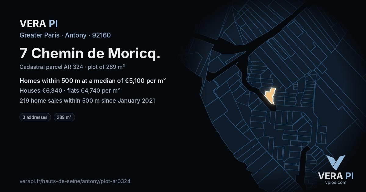 7 Chemin de Moricq, Antony at night – the plot lit, the parcels around coloured by the prices near them