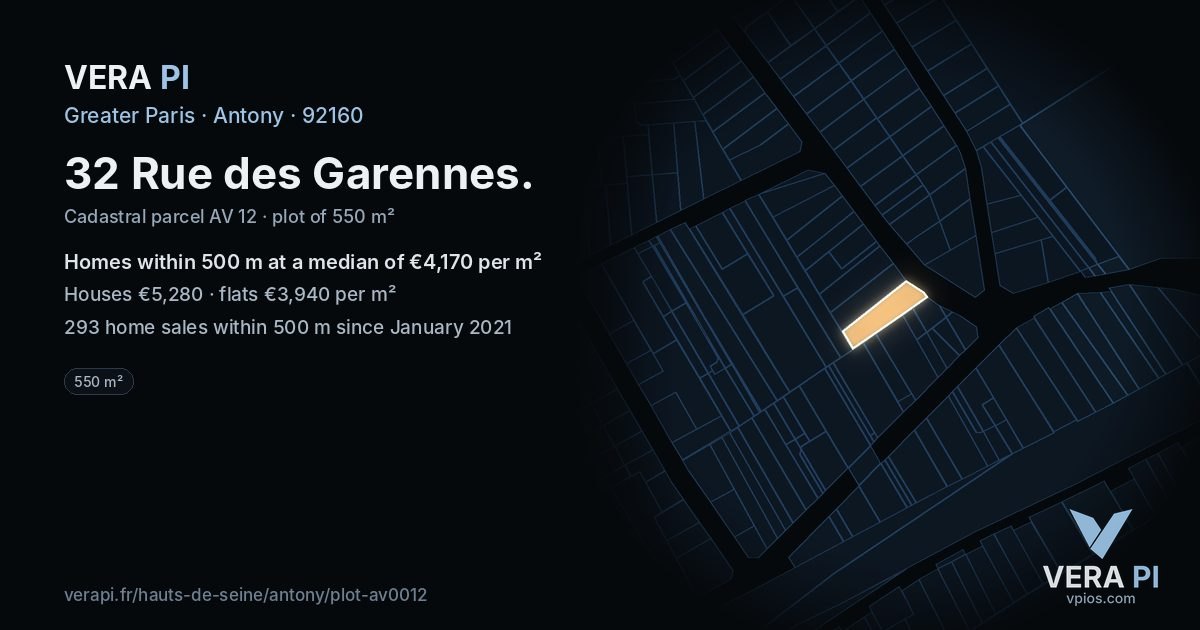 32 Rue des Garennes, Antony at night – the plot lit, the parcels around coloured by the prices near them