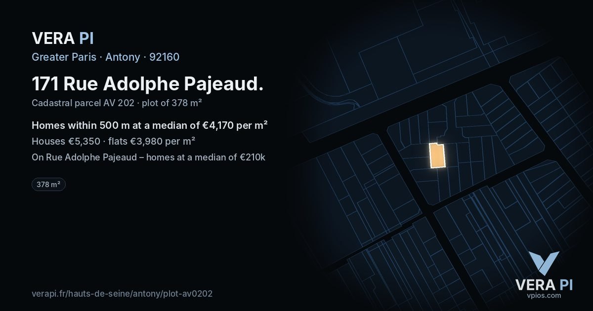 171 Rue Adolphe Pajeaud, Antony at night – the plot lit, the parcels around coloured by the prices near them