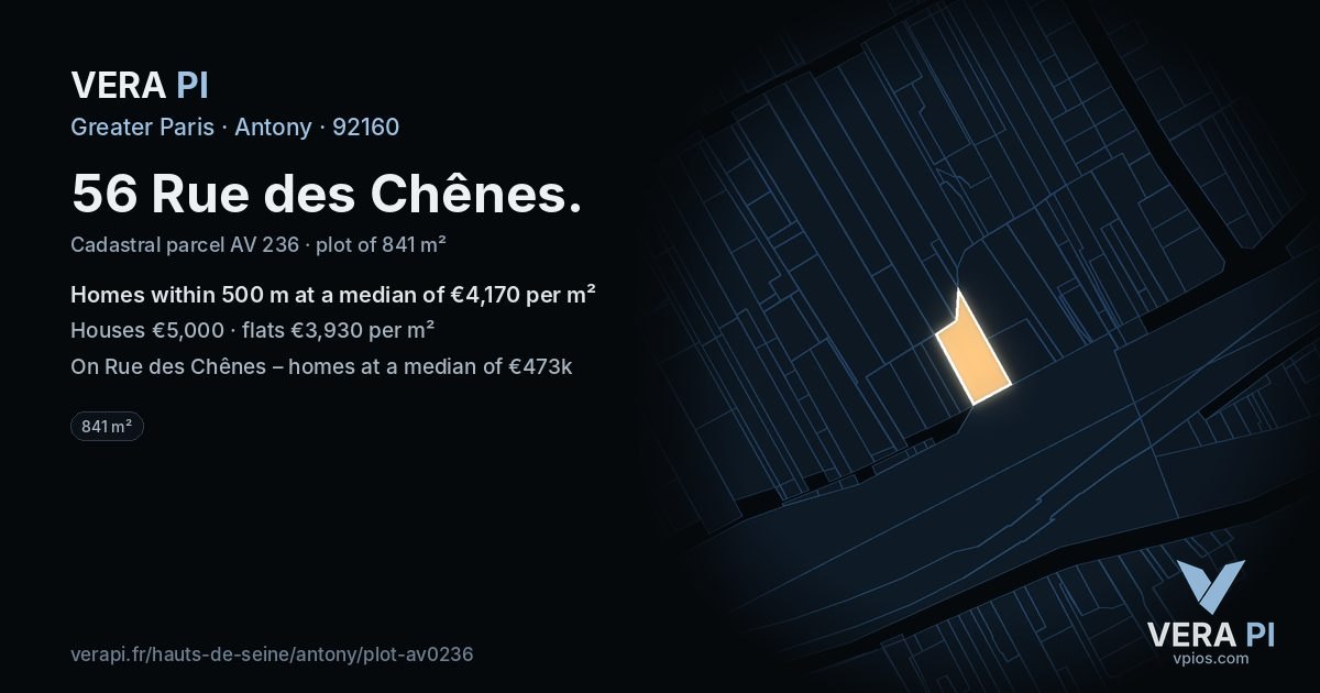 56 Rue des Chênes, Antony at night – the plot lit, the parcels around coloured by the prices near them
