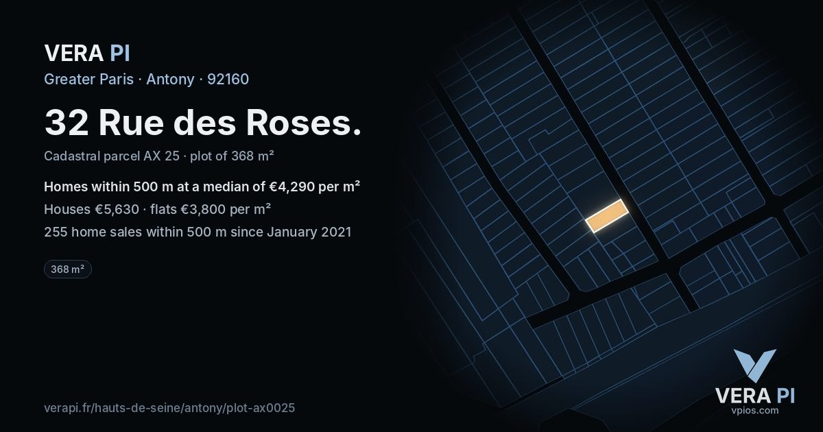 32 Rue des Roses, Antony at night – the plot lit, the parcels around coloured by the prices near them