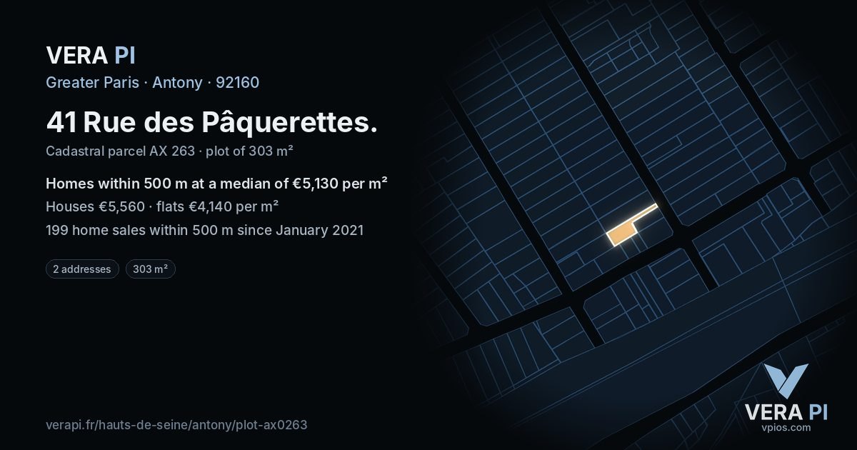 41 Rue des Pâquerettes, Antony at night – the plot lit, the parcels around coloured by the prices near them