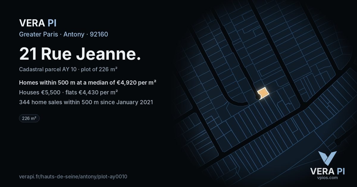 21 Rue Jeanne, Antony at night – the plot lit, the parcels around coloured by the prices near them