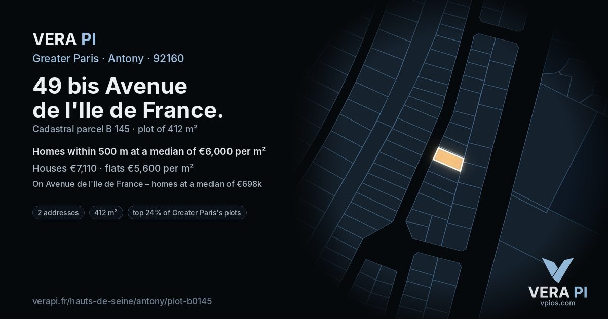 49 bis Avenue de l'Ile de France, Antony at night – the plot lit, the parcels around coloured by the prices near them