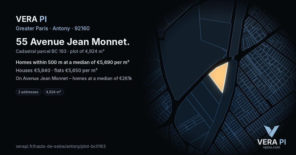 55 Avenue Jean Monnet, Antony at night – the plot lit, the parcels around coloured by the prices near them