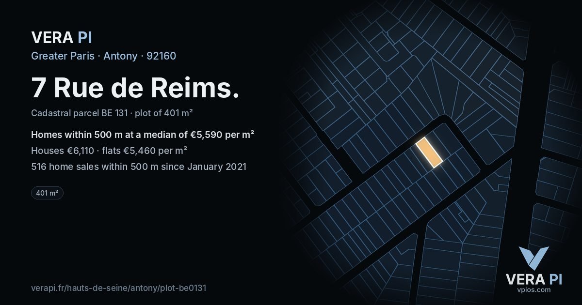 7 Rue de Reims, Antony at night – the plot lit, the parcels around coloured by the prices near them