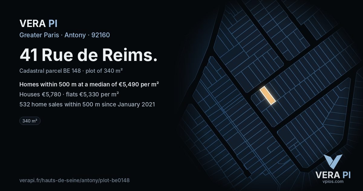 41 Rue de Reims, Antony at night – the plot lit, the parcels around coloured by the prices near them
