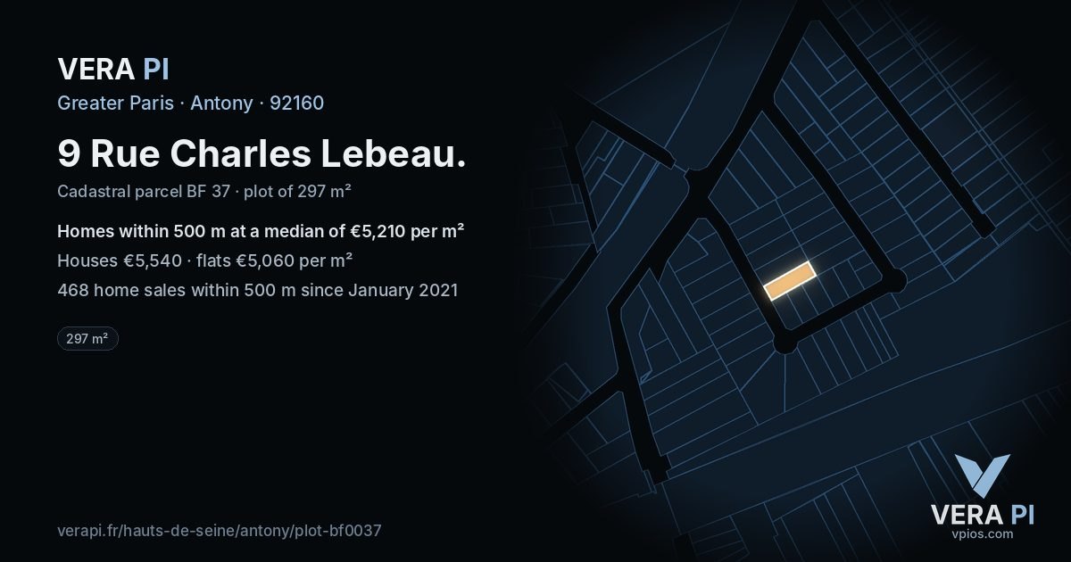 9 Rue Charles Lebeau, Antony at night – the plot lit, the parcels around coloured by the prices near them