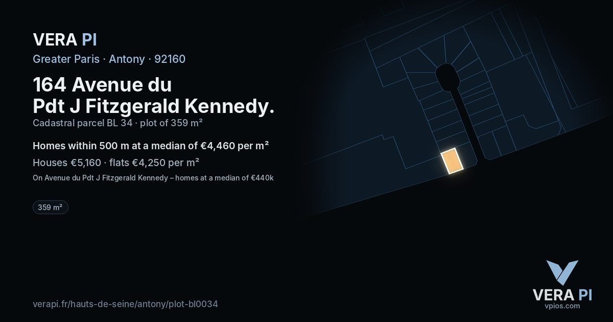 164 Avenue du Pdt J Fitzgerald Kennedy, Antony at night – the plot lit, the parcels around coloured by the prices near them