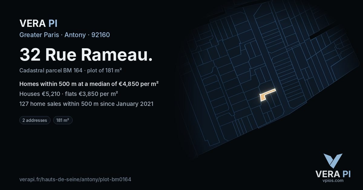 32 Rue Rameau, Antony at night – the plot lit, the parcels around coloured by the prices near them