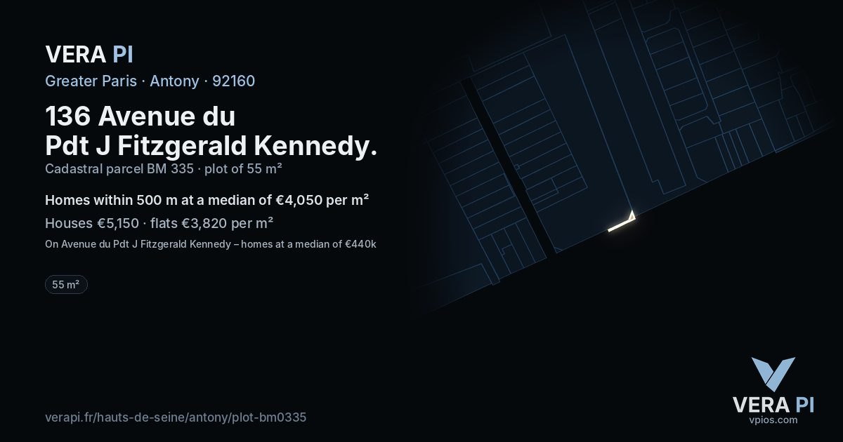 136 Avenue du Pdt J Fitzgerald Kennedy, Antony at night – the plot lit, the parcels around coloured by the prices near them