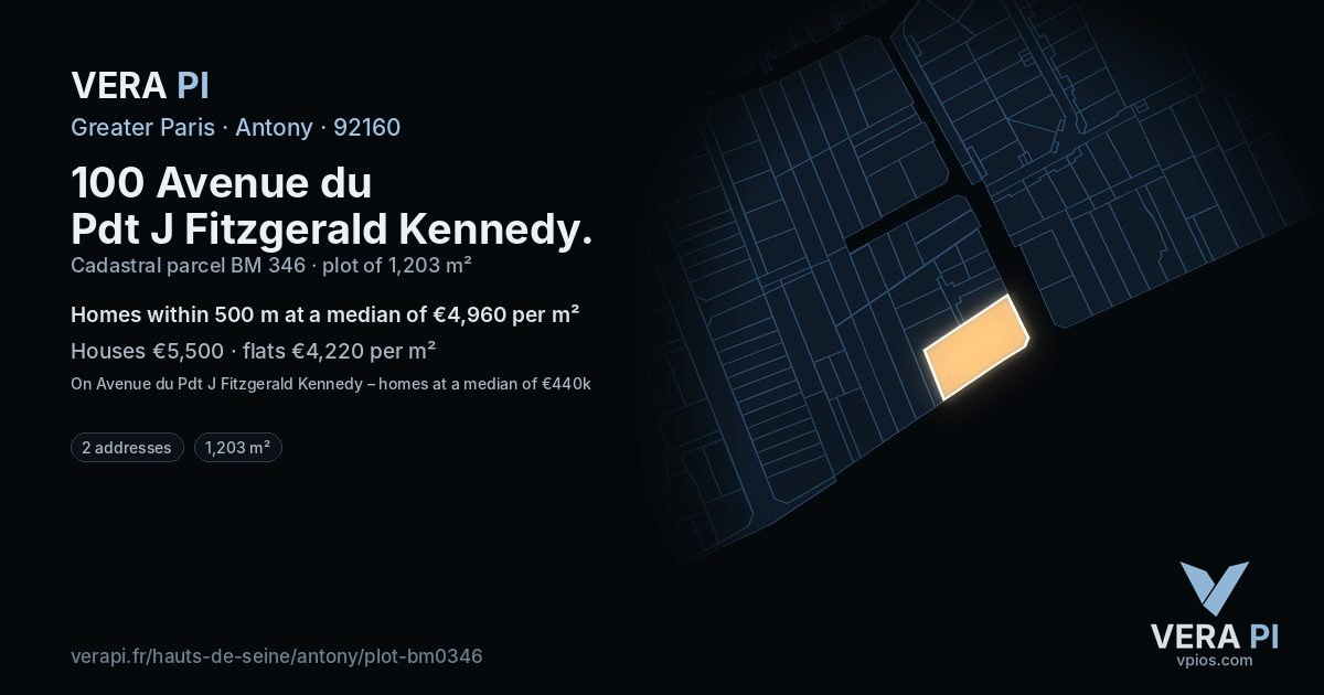 100 Avenue du Pdt J Fitzgerald Kennedy, Antony at night – the plot lit, the parcels around coloured by the prices near them