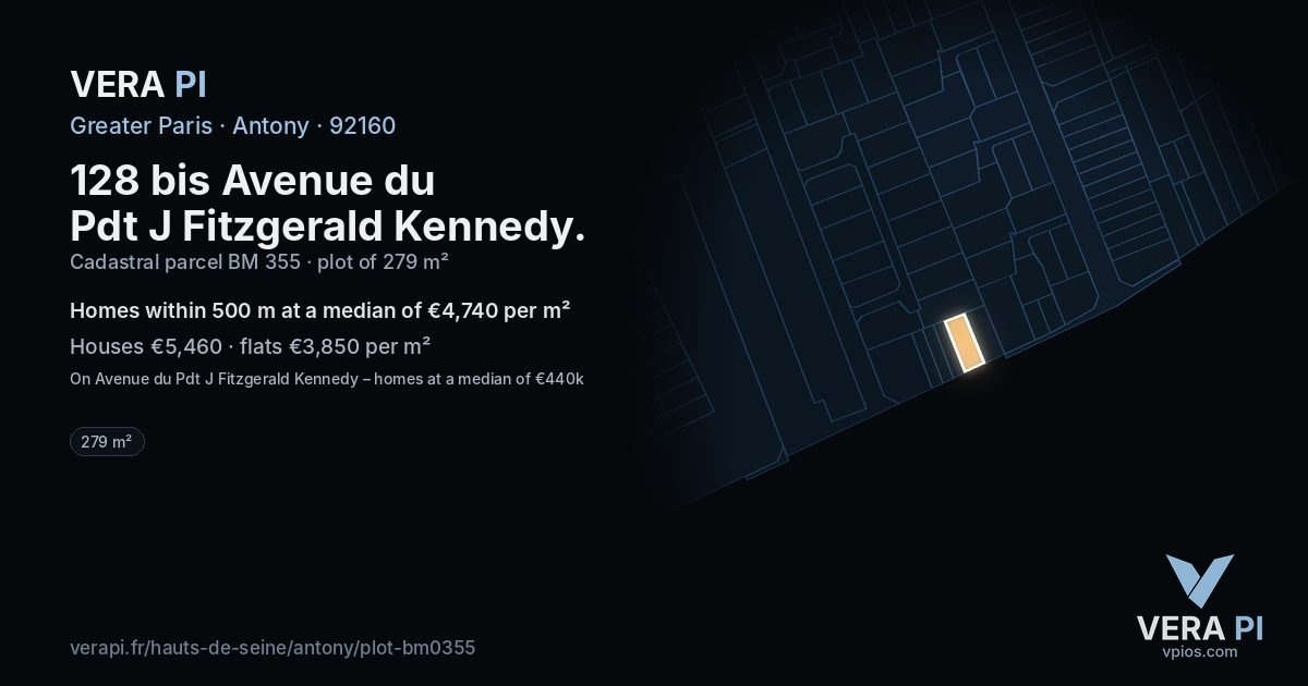 128 bis Avenue du Pdt J Fitzgerald Kennedy, Antony at night – the plot lit, the parcels around coloured by the prices near them