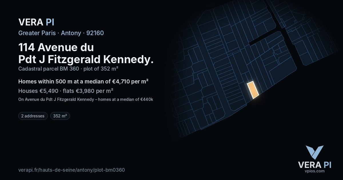 114 Avenue du Pdt J Fitzgerald Kennedy, Antony at night – the plot lit, the parcels around coloured by the prices near them