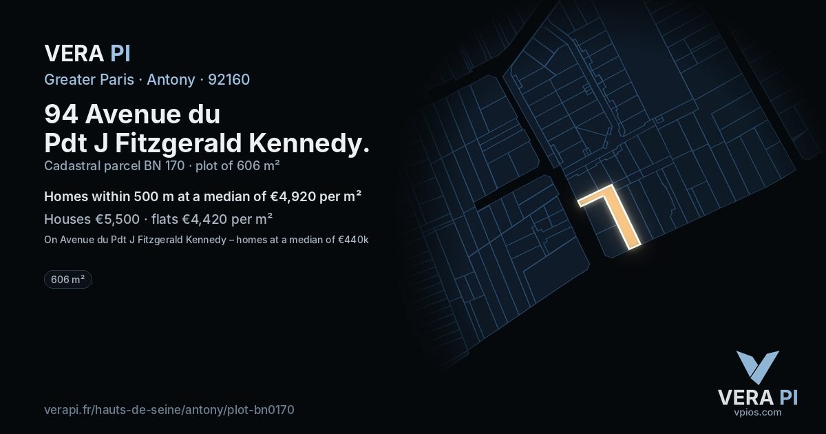 94 Avenue du Pdt J Fitzgerald Kennedy, Antony at night – the plot lit, the parcels around coloured by the prices near them