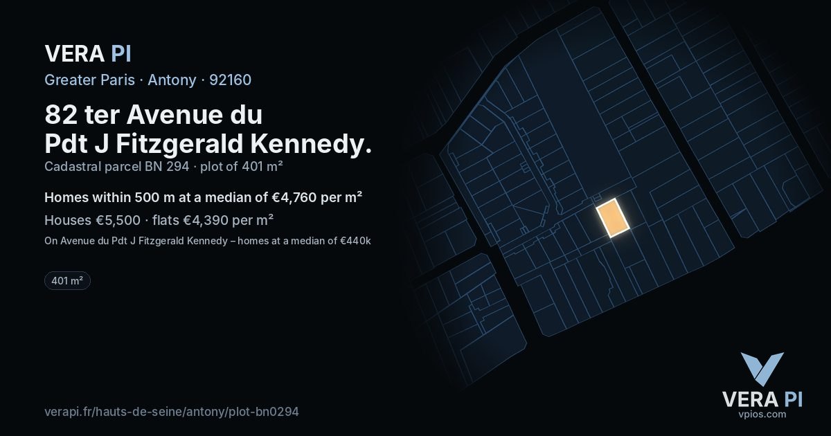 82 ter Avenue du Pdt J Fitzgerald Kennedy, Antony at night – the plot lit, the parcels around coloured by the prices near them