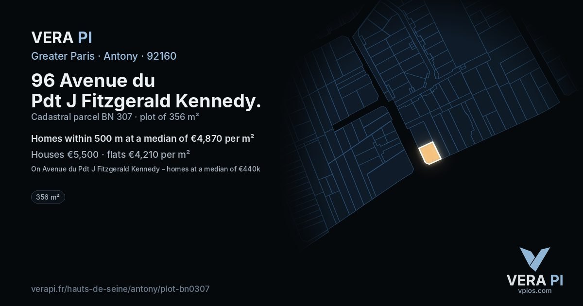 96 Avenue du Pdt J Fitzgerald Kennedy, Antony at night – the plot lit, the parcels around coloured by the prices near them