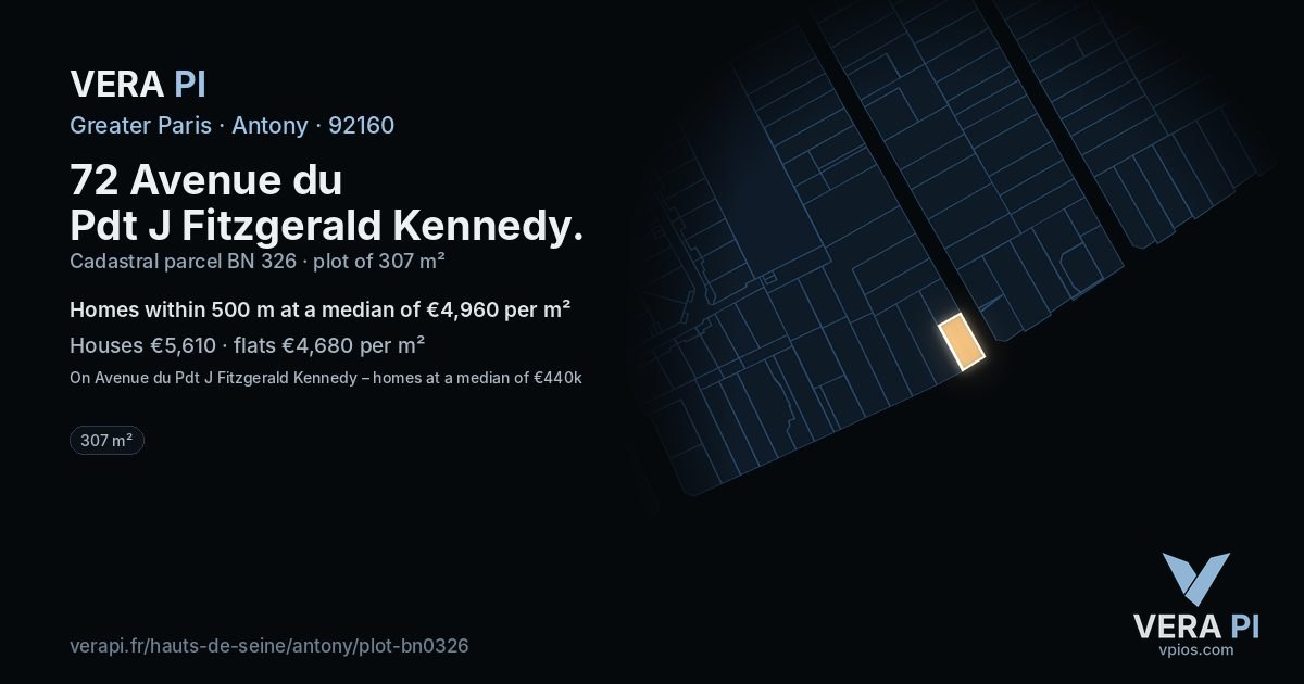 72 Avenue du Pdt J Fitzgerald Kennedy, Antony at night – the plot lit, the parcels around coloured by the prices near them
