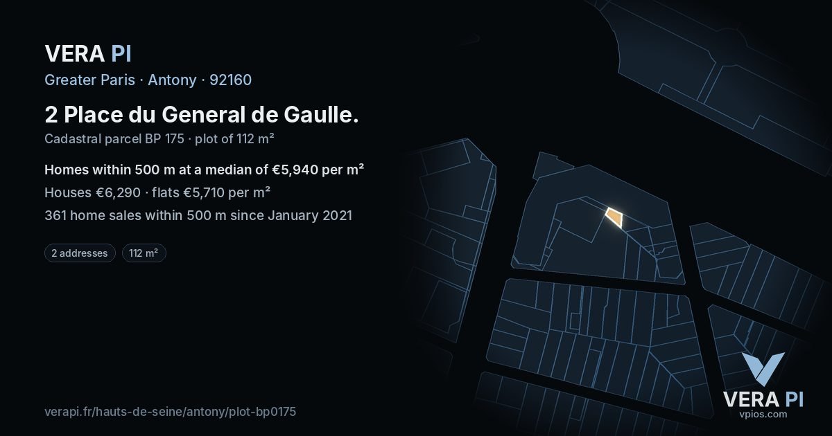 2 Place du General de Gaulle, Antony at night – the plot lit, the parcels around coloured by the prices near them