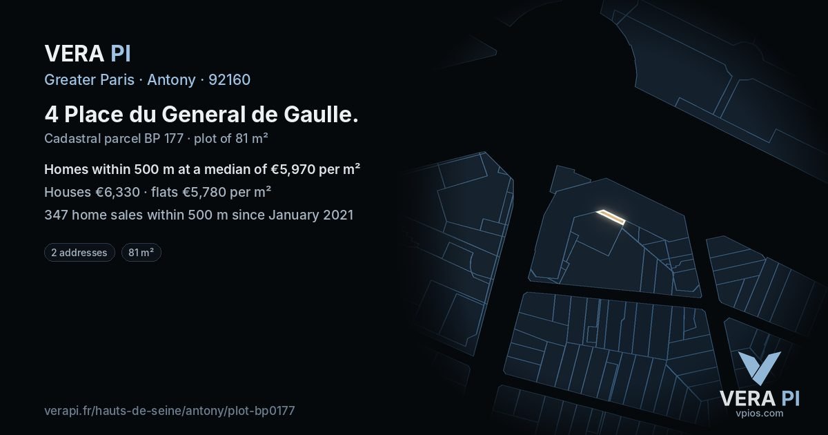 4 Place du General de Gaulle, Antony at night – the plot lit, the parcels around coloured by the prices near them