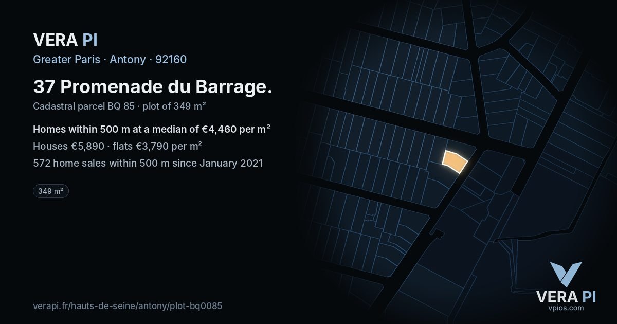37 Promenade du Barrage, Antony at night – the plot lit, the parcels around coloured by the prices near them