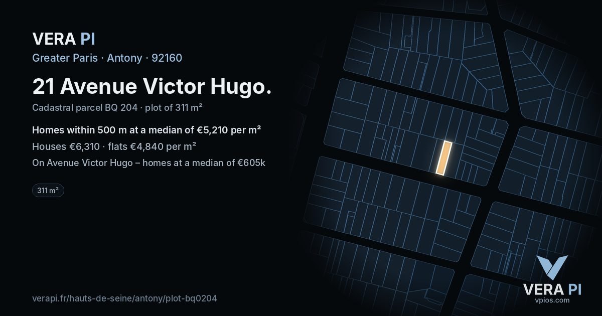 21 Avenue Victor Hugo, Antony at night – the plot lit, the parcels around coloured by the prices near them
