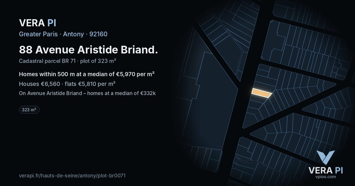 88 Avenue Aristide Briand, Antony at night – the plot lit, the parcels around coloured by the prices near them