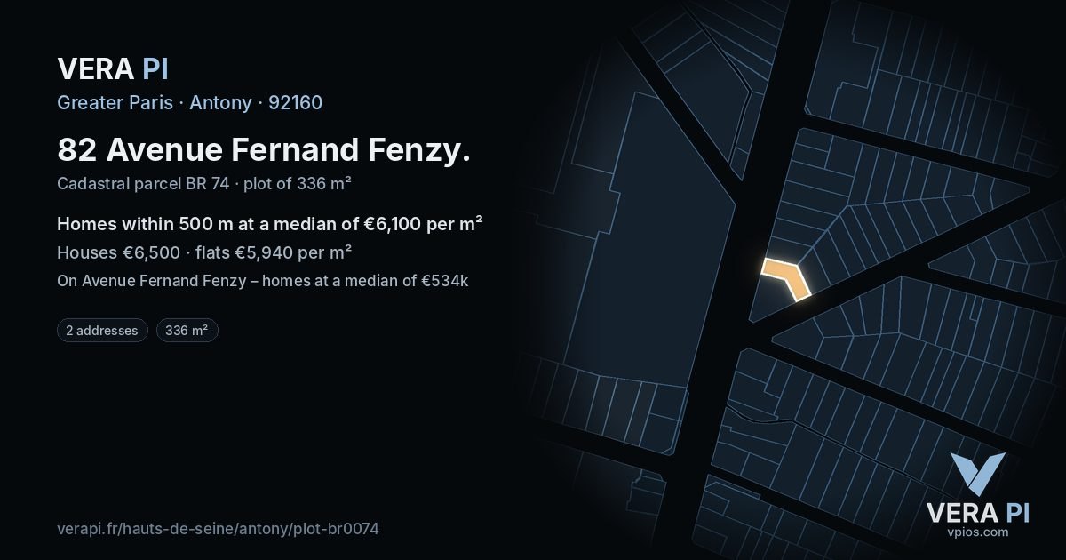 82 Avenue Fernand Fenzy, Antony at night – the plot lit, the parcels around coloured by the prices near them