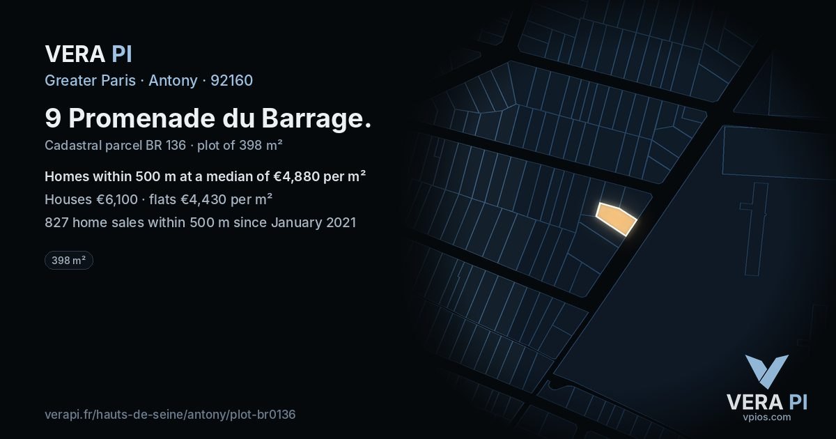 9 Promenade du Barrage, Antony at night – the plot lit, the parcels around coloured by the prices near them