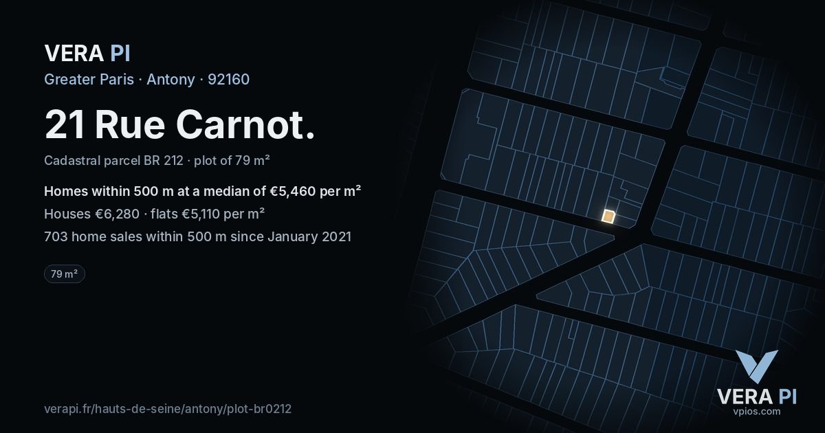 21 Rue Carnot, Antony at night – the plot lit, the parcels around coloured by the prices near them