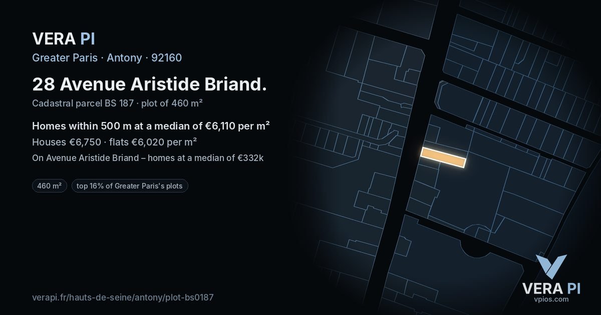28 Avenue Aristide Briand, Antony at night – the plot lit, the parcels around coloured by the prices near them