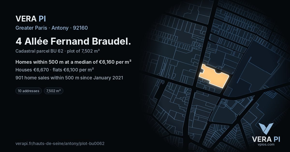 4 Allée Fernand Braudel, Antony at night – the plot lit, the parcels around coloured by the prices near them