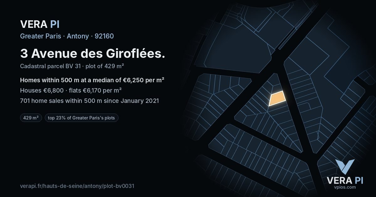 3 Avenue des Giroflées, Antony at night – the plot lit, the parcels around coloured by the prices near them