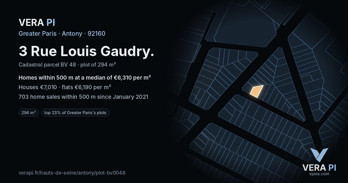 3 Rue Louis Gaudry, Antony at night – the plot lit, the parcels around coloured by the prices near them