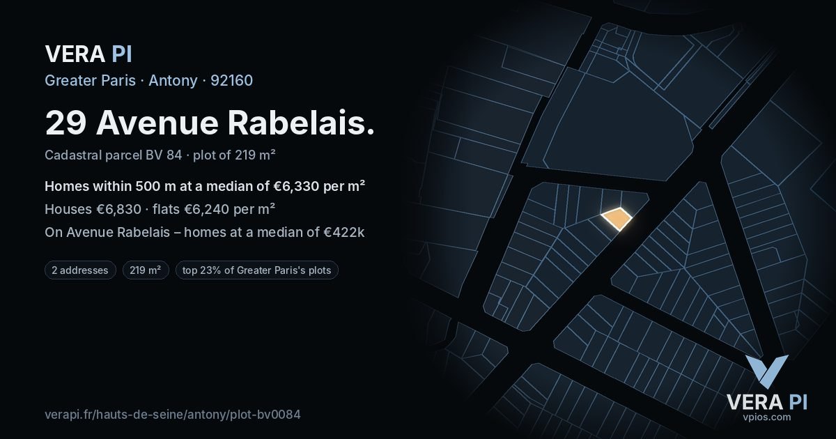 29 Avenue Rabelais, Antony at night – the plot lit, the parcels around coloured by the prices near them