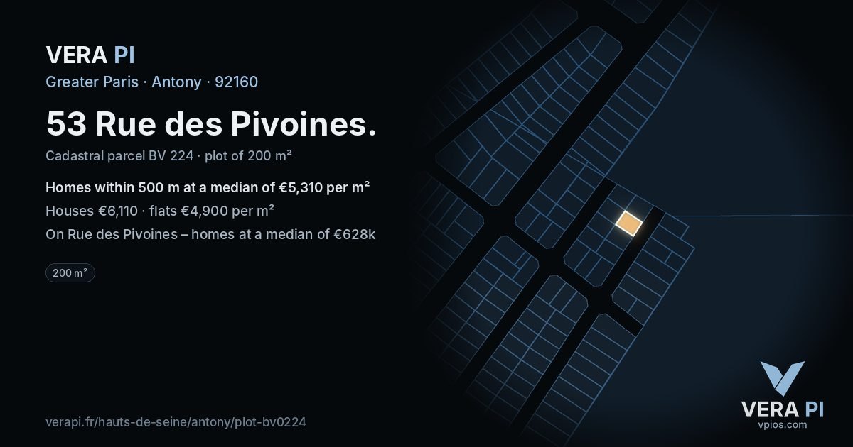 53 Rue des Pivoines, Antony at night – the plot lit, the parcels around coloured by the prices near them