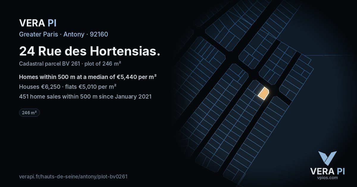 24 Rue des Hortensias, Antony at night – the plot lit, the parcels around coloured by the prices near them