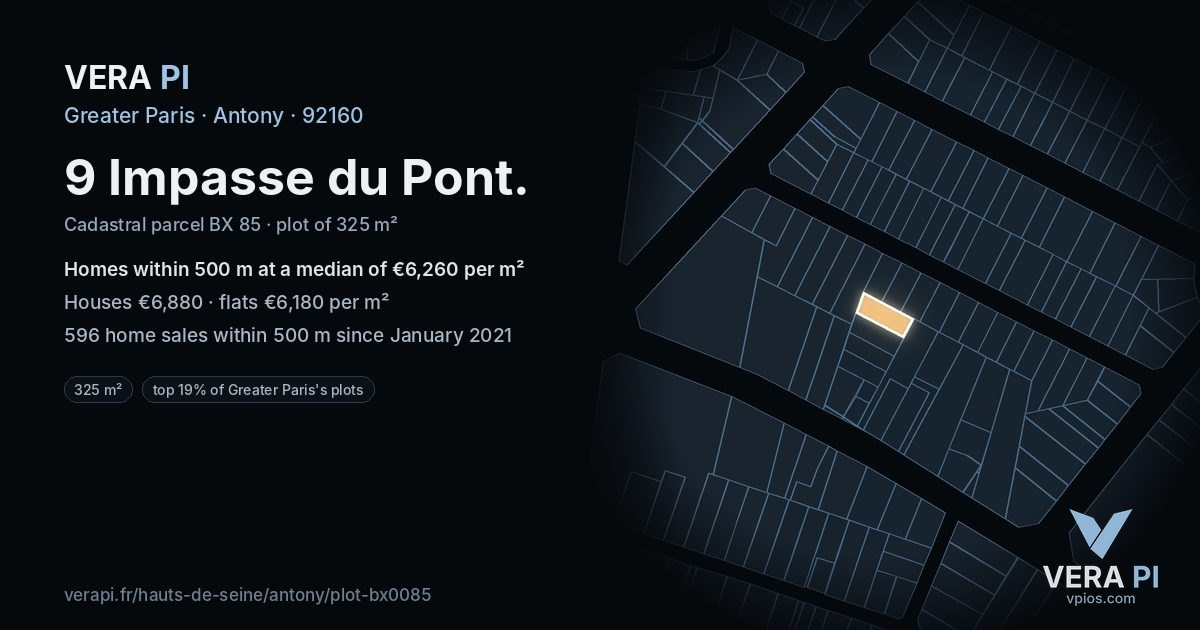 9 Impasse du Pont, Antony at night – the plot lit, the parcels around coloured by the prices near them