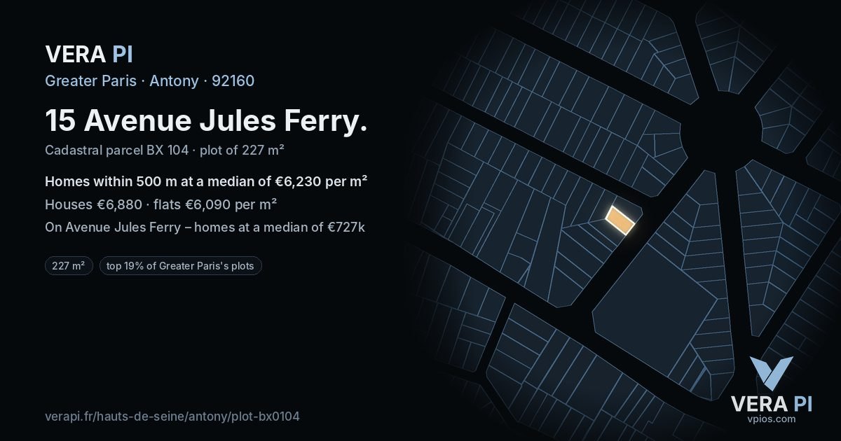 15 Avenue Jules Ferry, Antony at night – the plot lit, the parcels around coloured by the prices near them