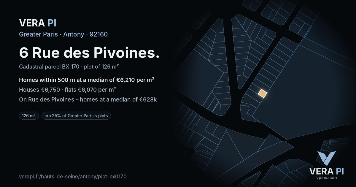 6 Rue des Pivoines, Antony at night – the plot lit, the parcels around coloured by the prices near them