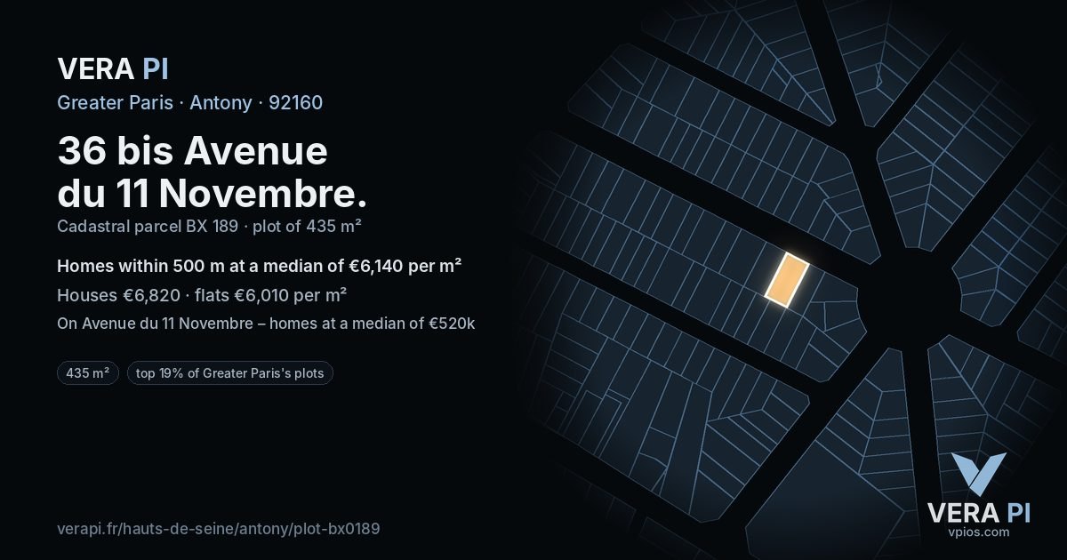 36 bis Avenue du 11 Novembre, Antony at night – the plot lit, the parcels around coloured by the prices near them