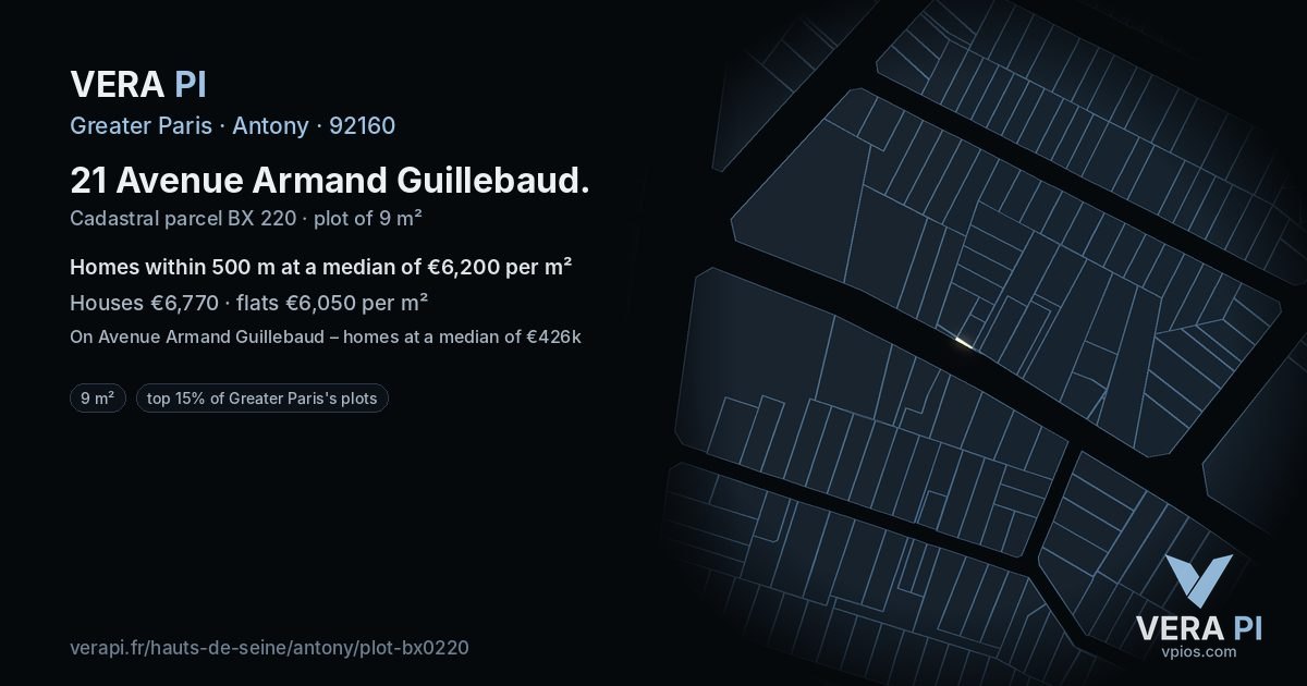 21 Avenue Armand Guillebaud, Antony at night – the plot lit, the parcels around coloured by the prices near them