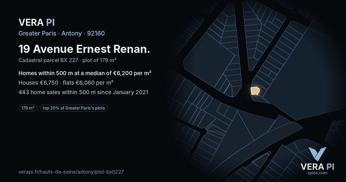 19 Avenue Ernest Renan, Antony at night – the plot lit, the parcels around coloured by the prices near them